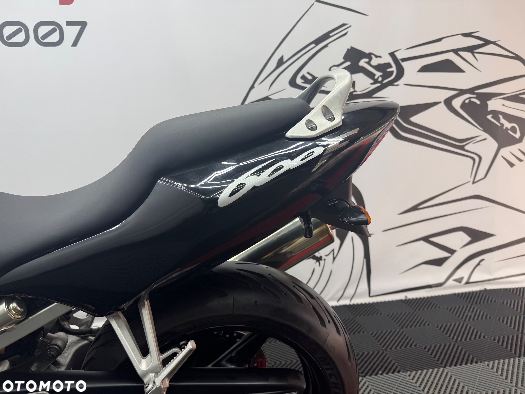 Honda CBR - 15