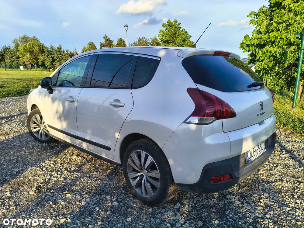 Peugeot 3008 1.6 HDi Style - 4