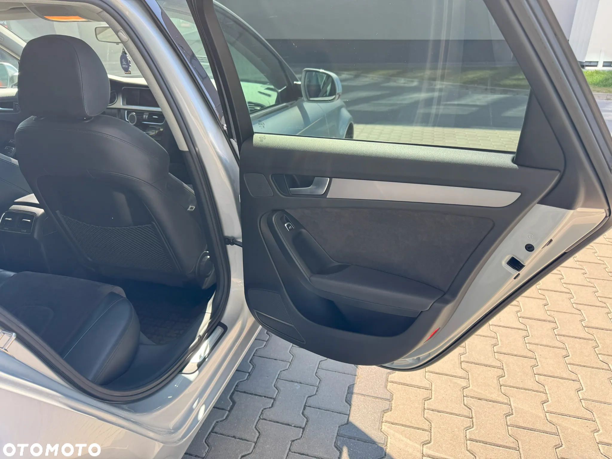 Audi A4 2.0 TDI Quattro - 23