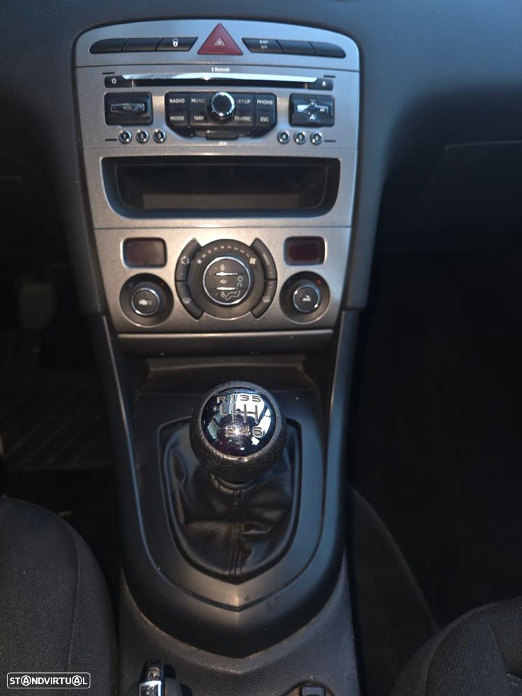 Peugeot 308 SW 1.6 HDi Executive CVM6 - 17