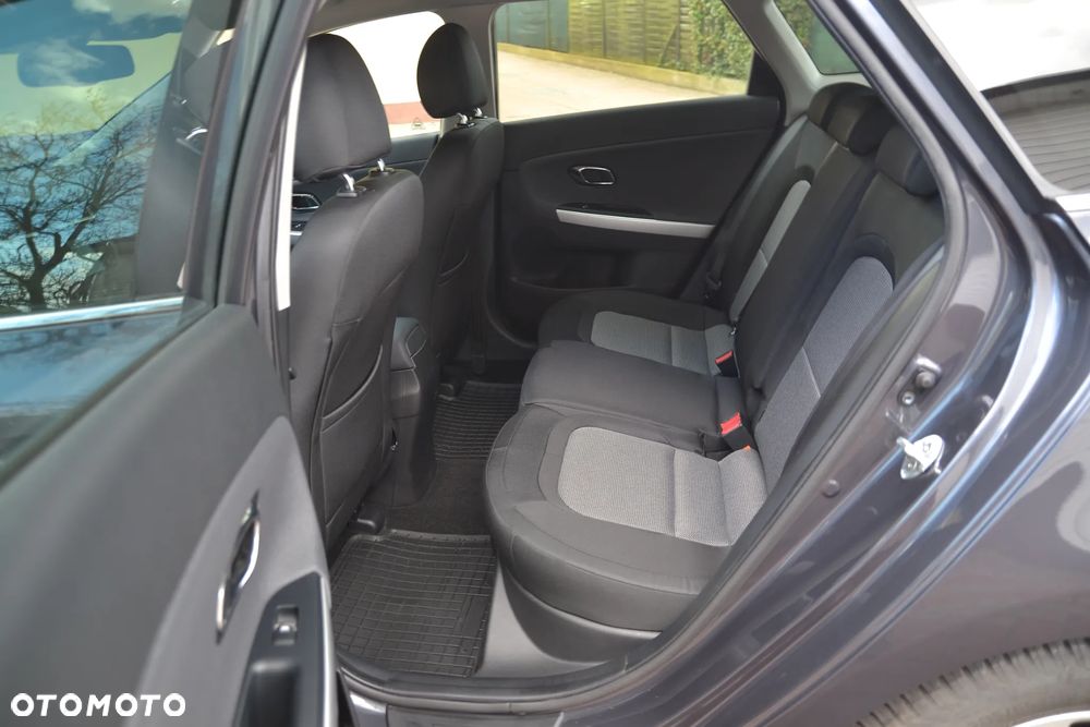 Kia Ceed 1.6 CRDi 136 ISG Dream Team Edition - 16