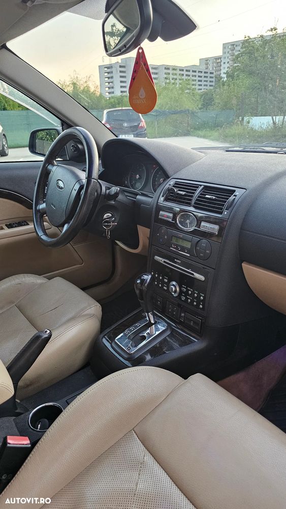 Ford Mondeo 2.0TDCi Aut. Ghia - 13