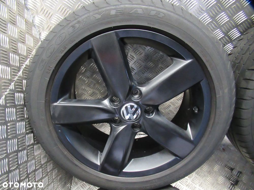 Koła Vw Caddy Golf VII VII Touran T-Rock 7Jx17 et54 5x112 5K0 - 4