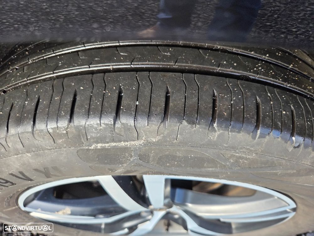 Volvo XC 40 2.0 D4 R-Design AWD - 14