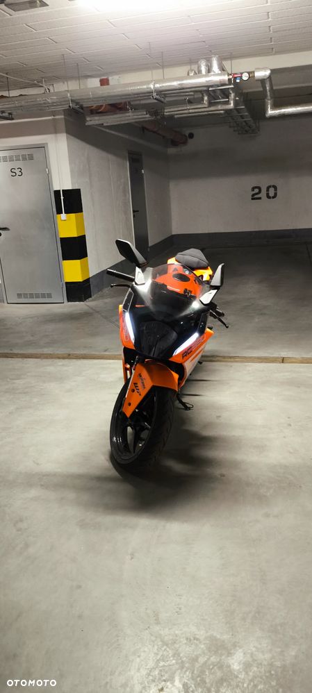 KTM RC 390 - 2