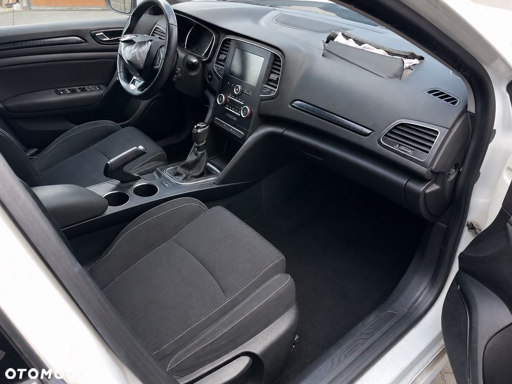 Renault Megane dCi 110 FAP Paris Business - 13