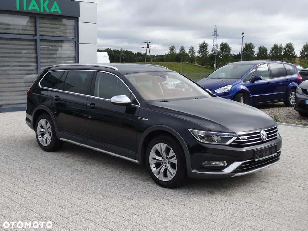 Volkswagen Passat Alltrack 2.0 TDI SCR 4Motion DSG (BMT) - 1
