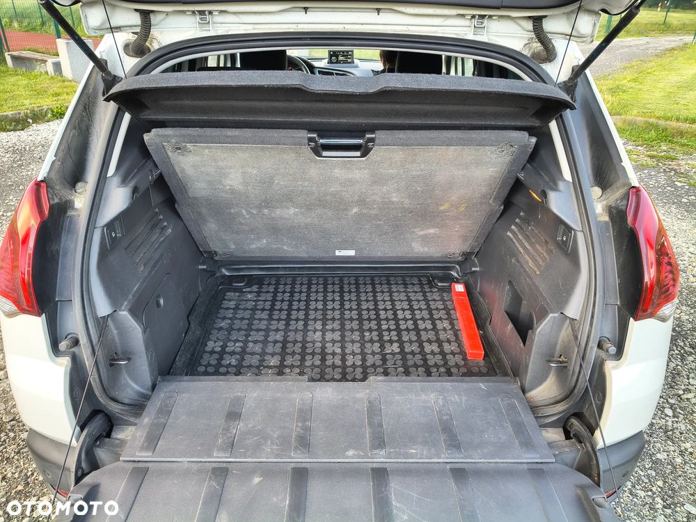 Peugeot 3008 1.6 HDi Style - 12