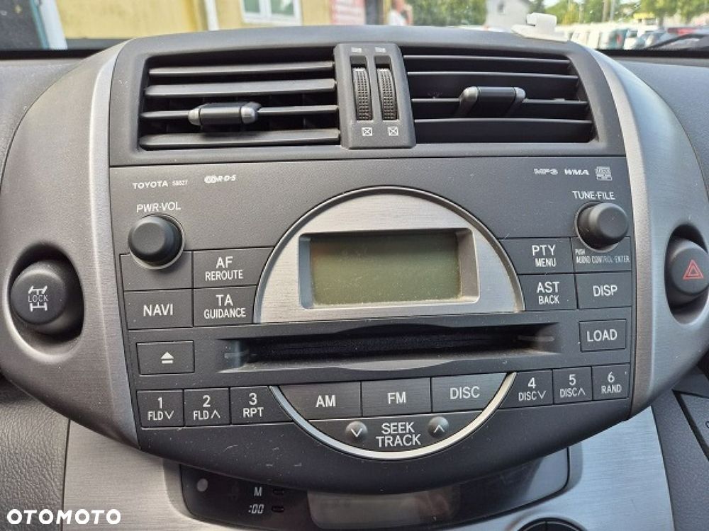 Toyota RAV4 - 29