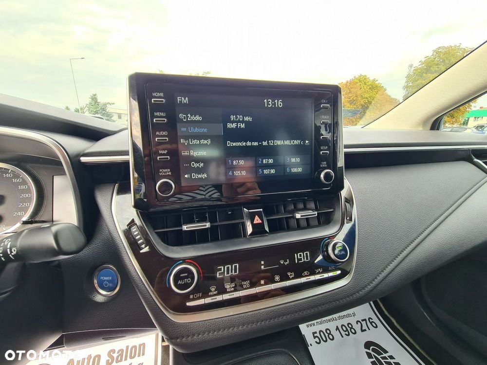 Toyota Corolla 1.8 Hybrid Comfort - 16