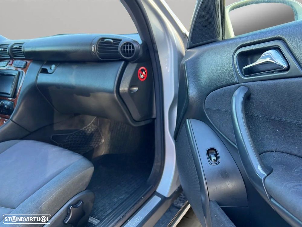 Mercedes-Benz C 220 - 21