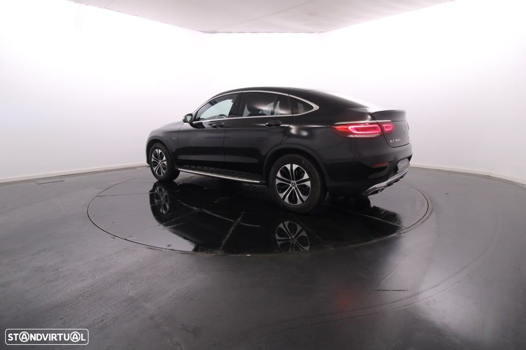 Mercedes-Benz GLC 300 de Coupé 4Matic - 4