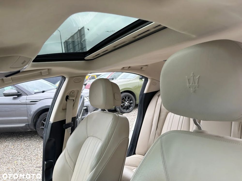 Maserati Ghibli Essence - 11