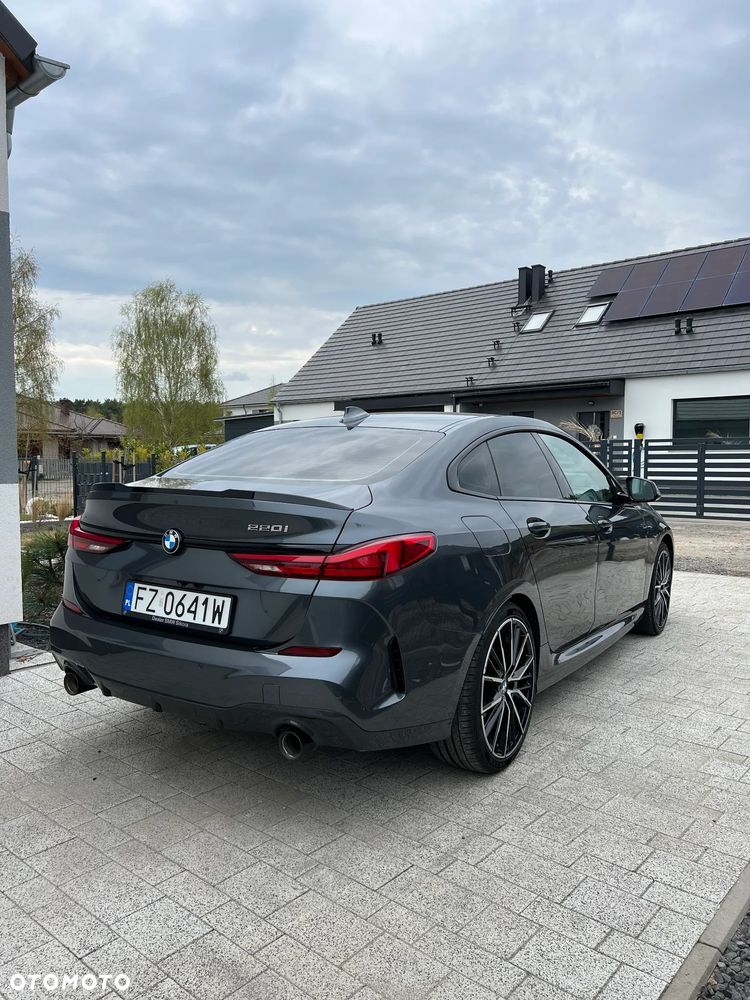 BMW Seria 2 220i M Sport - 6