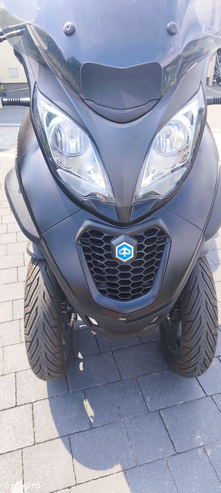 Piaggio MP-3 - 11