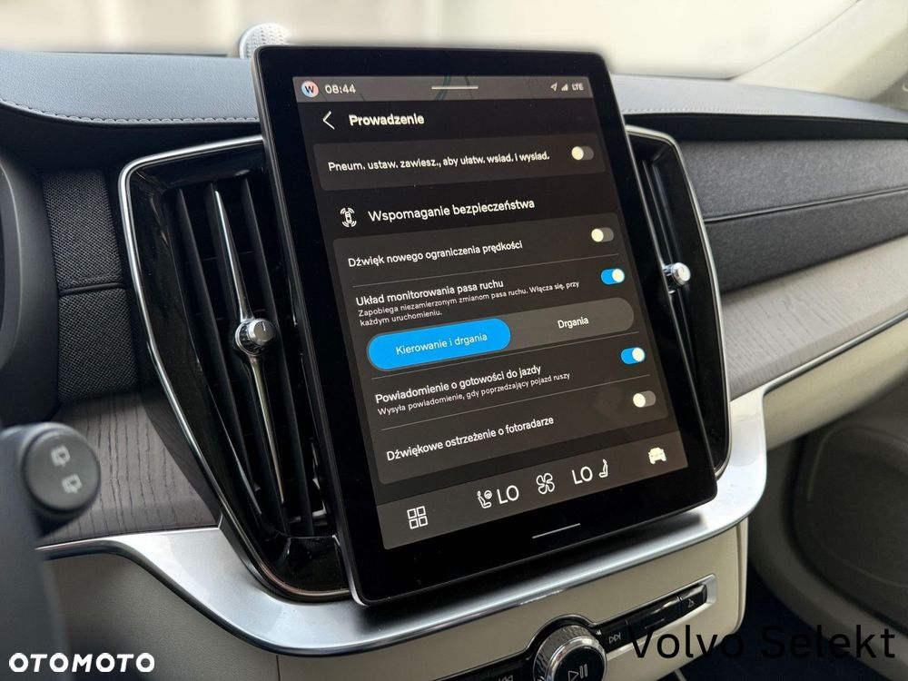 Volvo XC 90 - 25