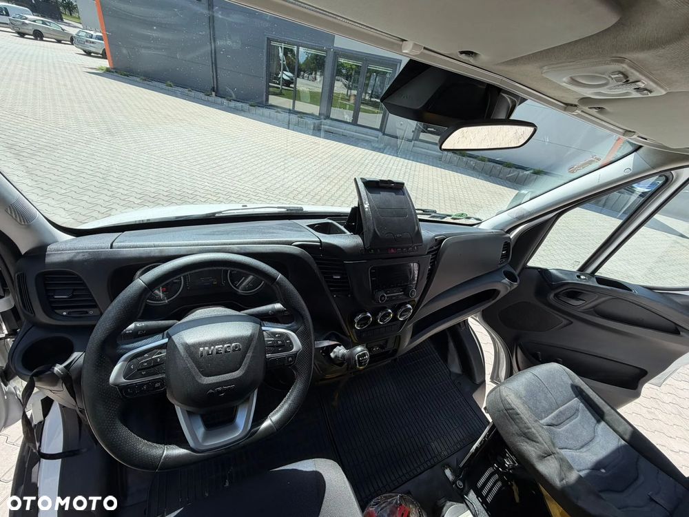 Iveco 50C/35 - 10