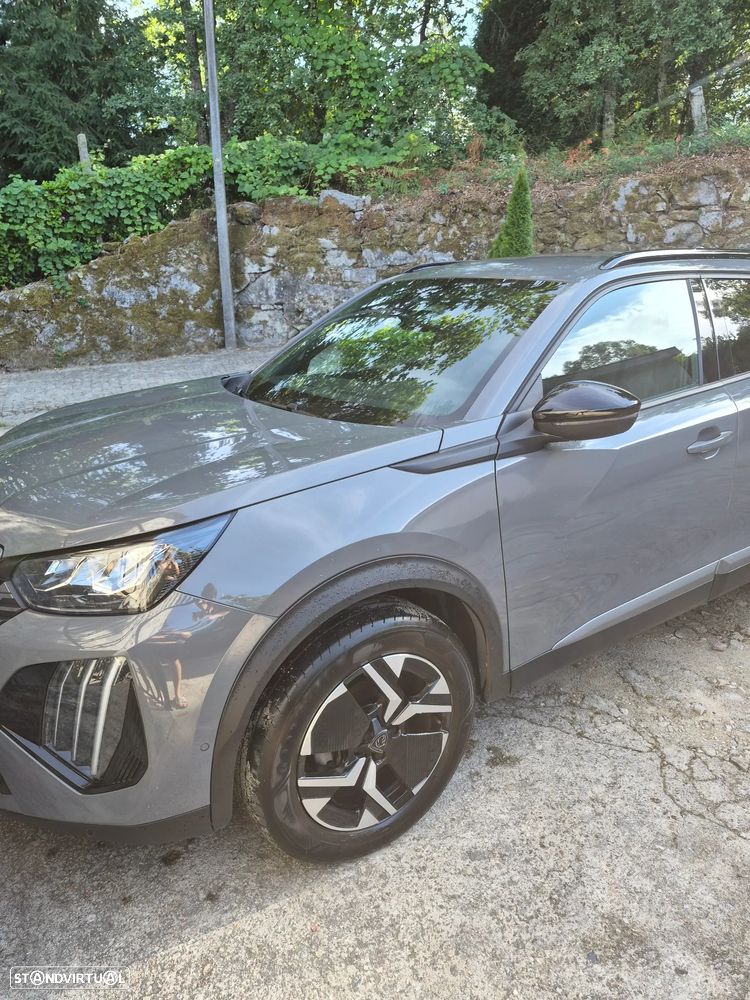 Peugeot 2008 1.2 PureTech Allure - 4