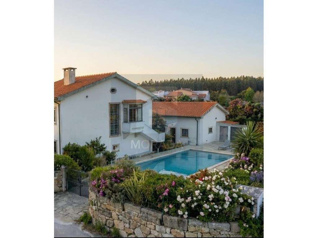 MORADIA || 1 KM DA PRAIA || S. FÉLIX DA MARINHA - Grande imagem: 5/10