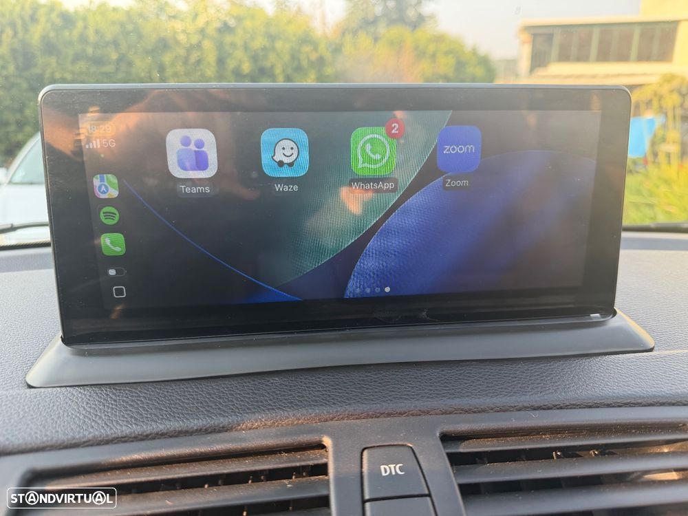 BMW 120 d Limited Edition Lifestyle c/ M Sport Pack - 17