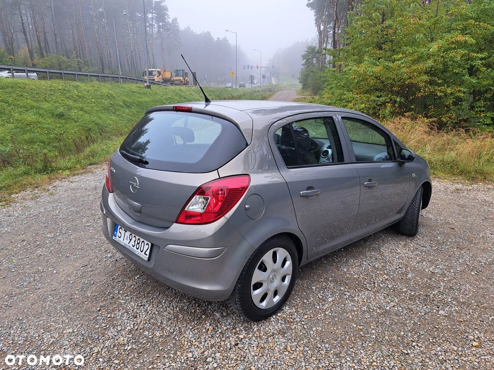Opel Corsa 1.2 16V Enjoy - 18