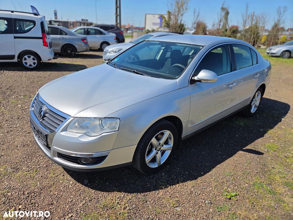 Volkswagen Passat 1.9 TDI Comfortline - 1