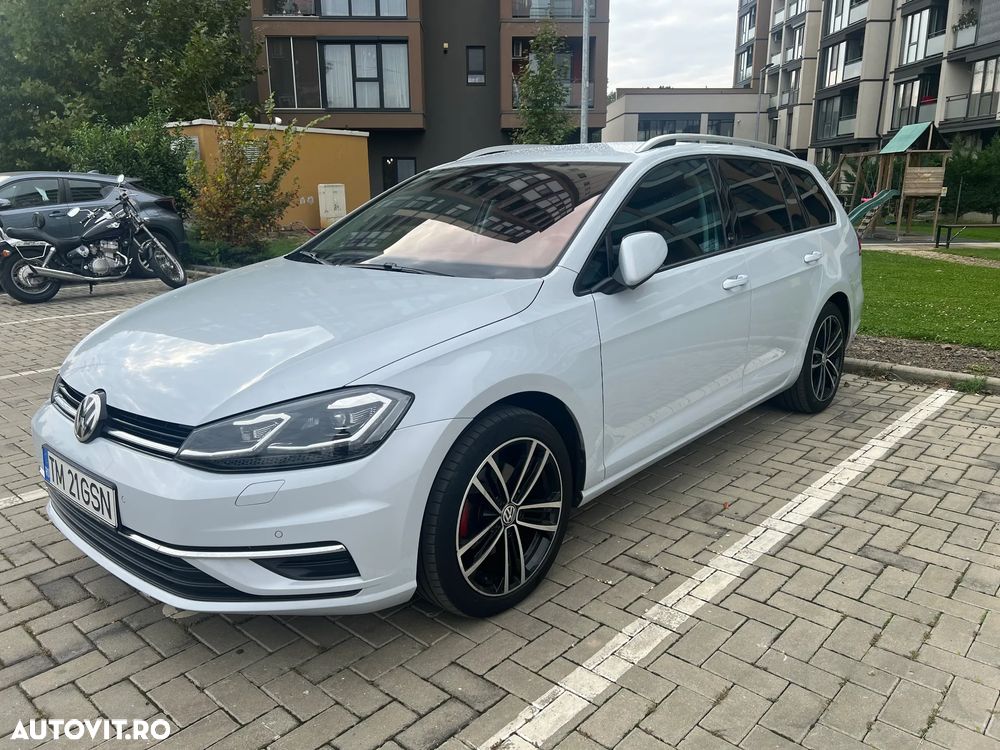Volkswagen Golf 2.0 TDI DSG Sound - 3