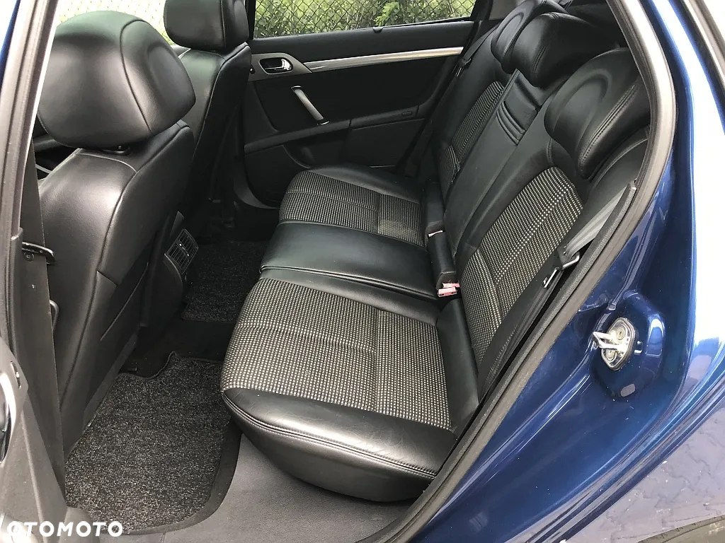 Peugeot 407 SW HDi 135 Premium mit Exklusiv-Paket - 11