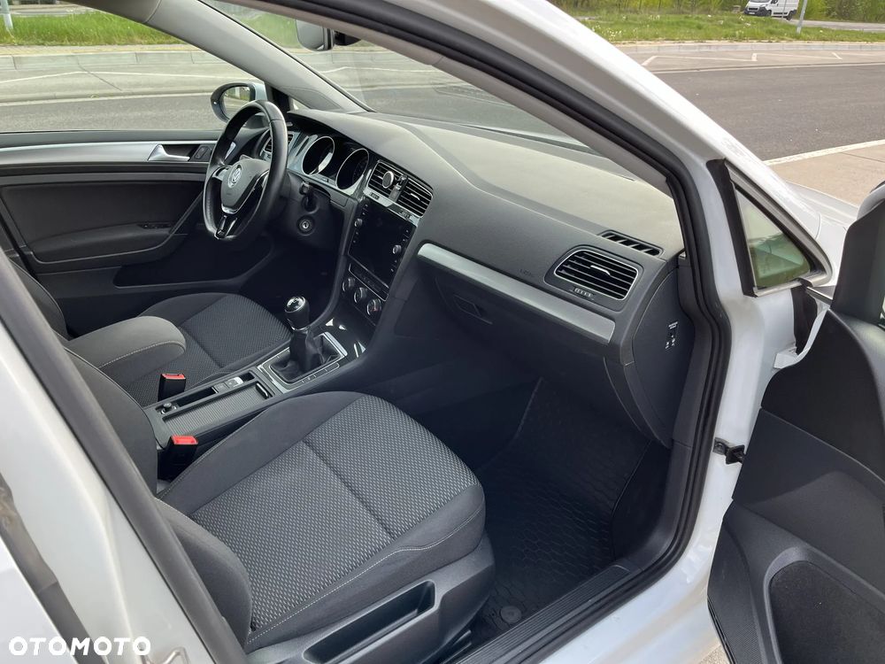 Volkswagen Golf 1.6 TDI BMT Trendline - 12