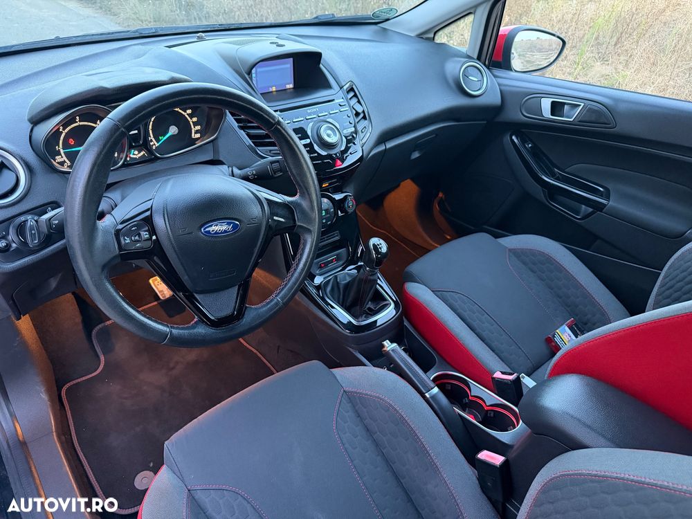 Ford Fiesta - 16