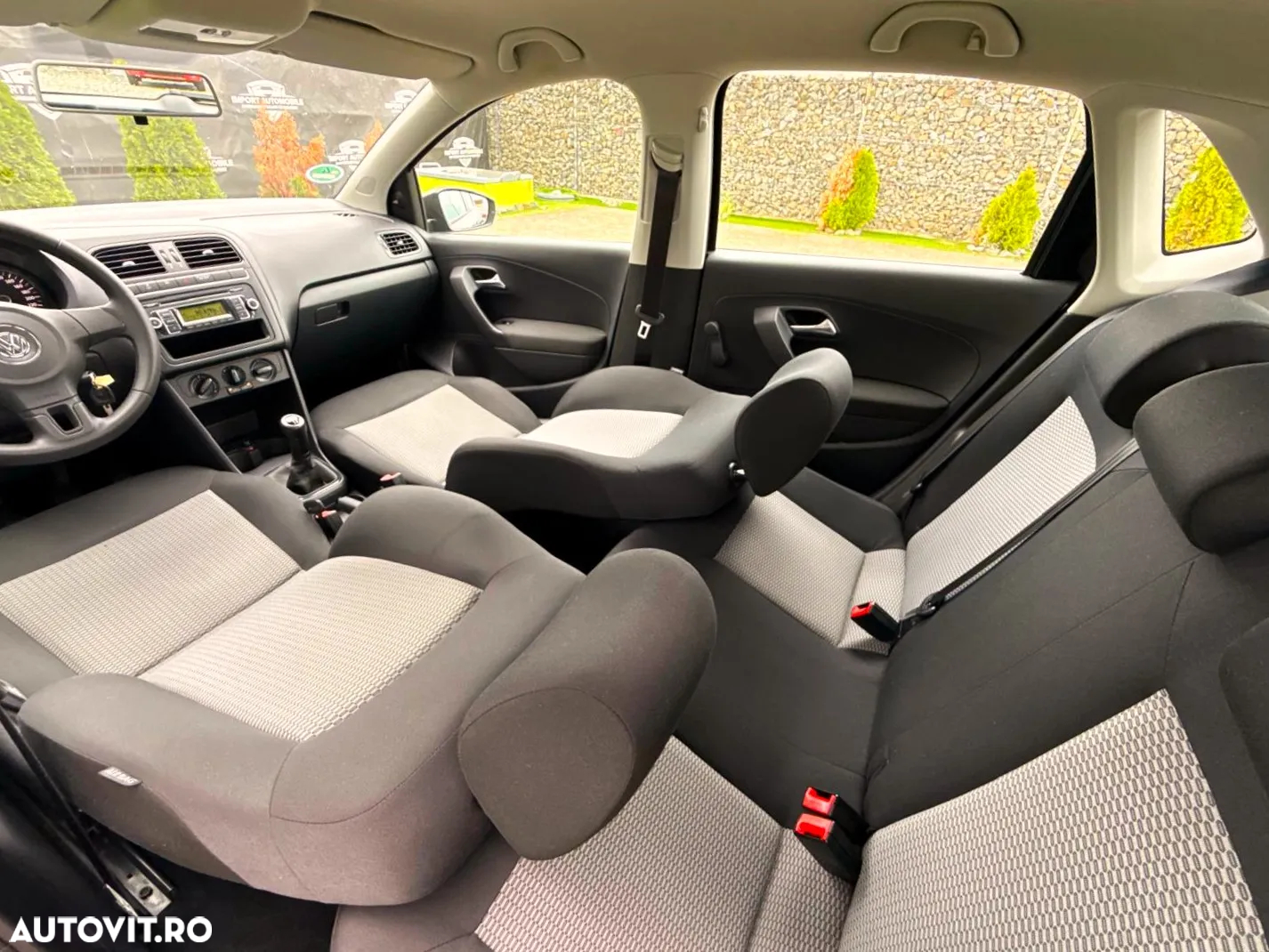 Volkswagen Polo - 22