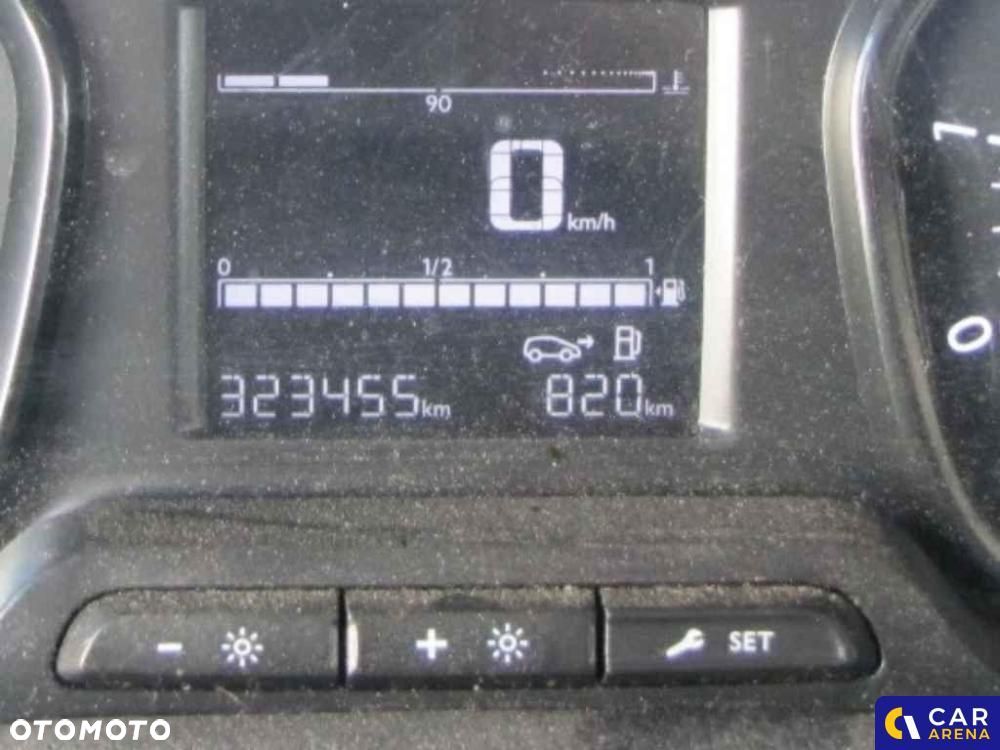Toyota ProAce - 11