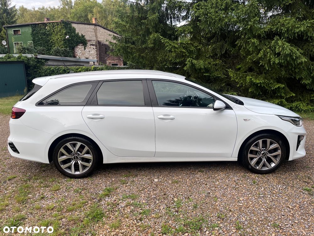Kia Ceed 1.4 M - 11