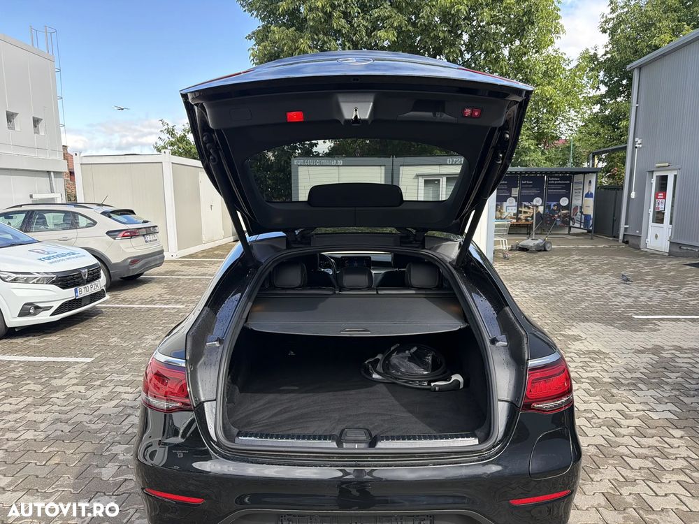 Mercedes-Benz GLC Coupe 300 e 4Matic 9G-TRONIC AMG Line Plus - 14