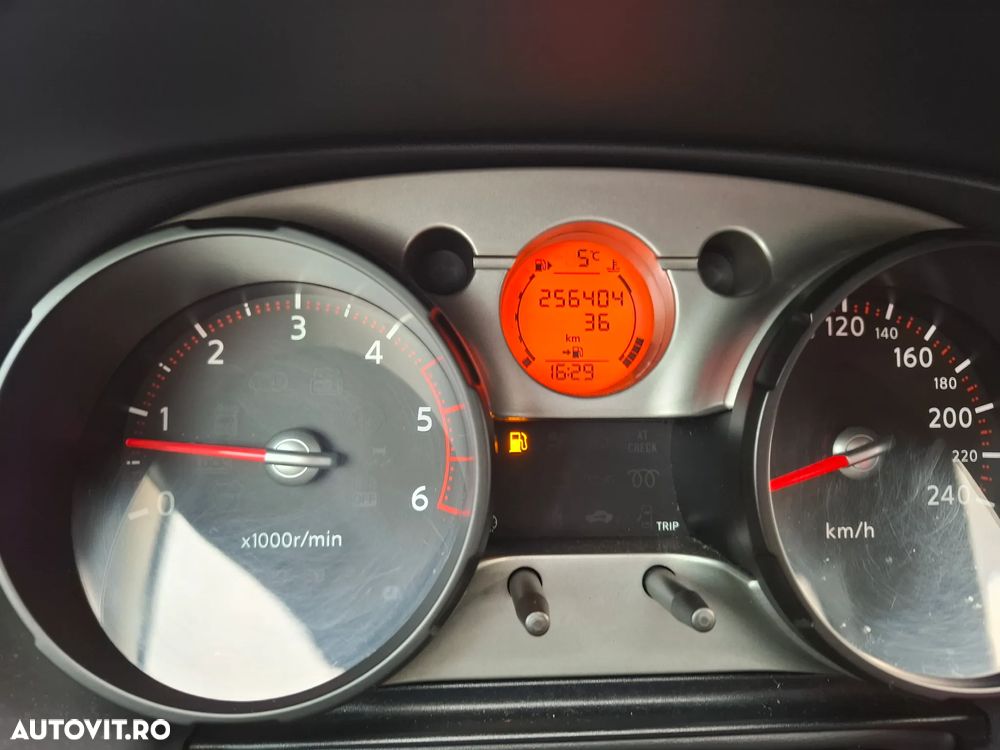 Nissan Qashqai 2.0 DCI Tekna - 4