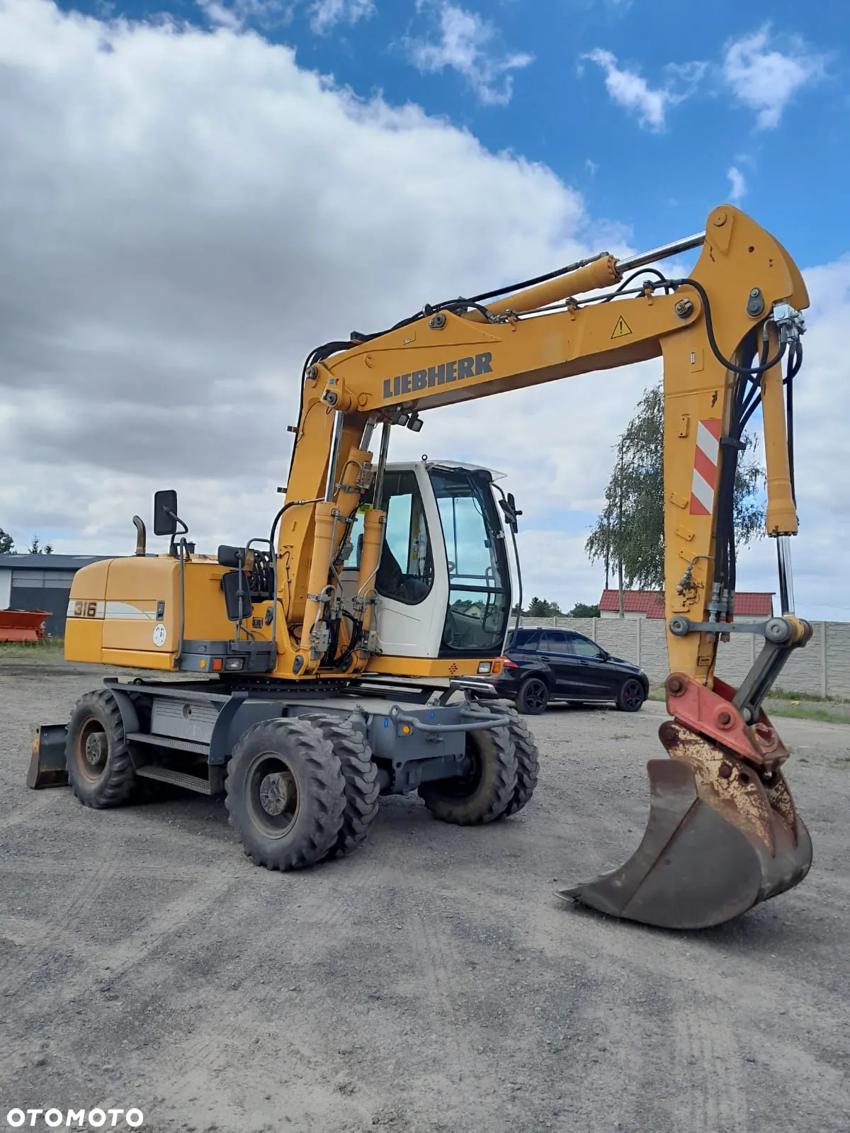 Liebherr A316 - 5