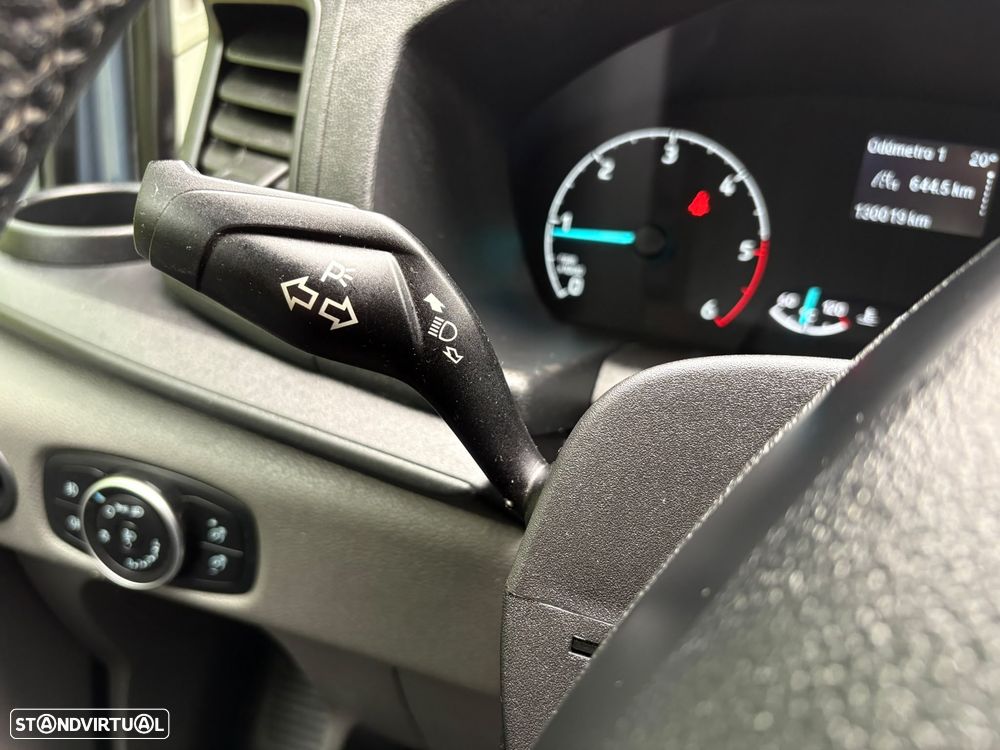 Ford TRANSIT - 11