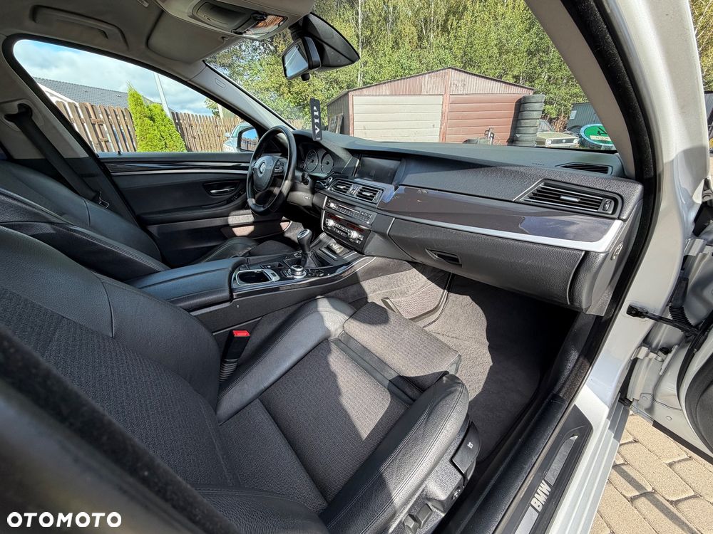 BMW Seria 5 520d - 20