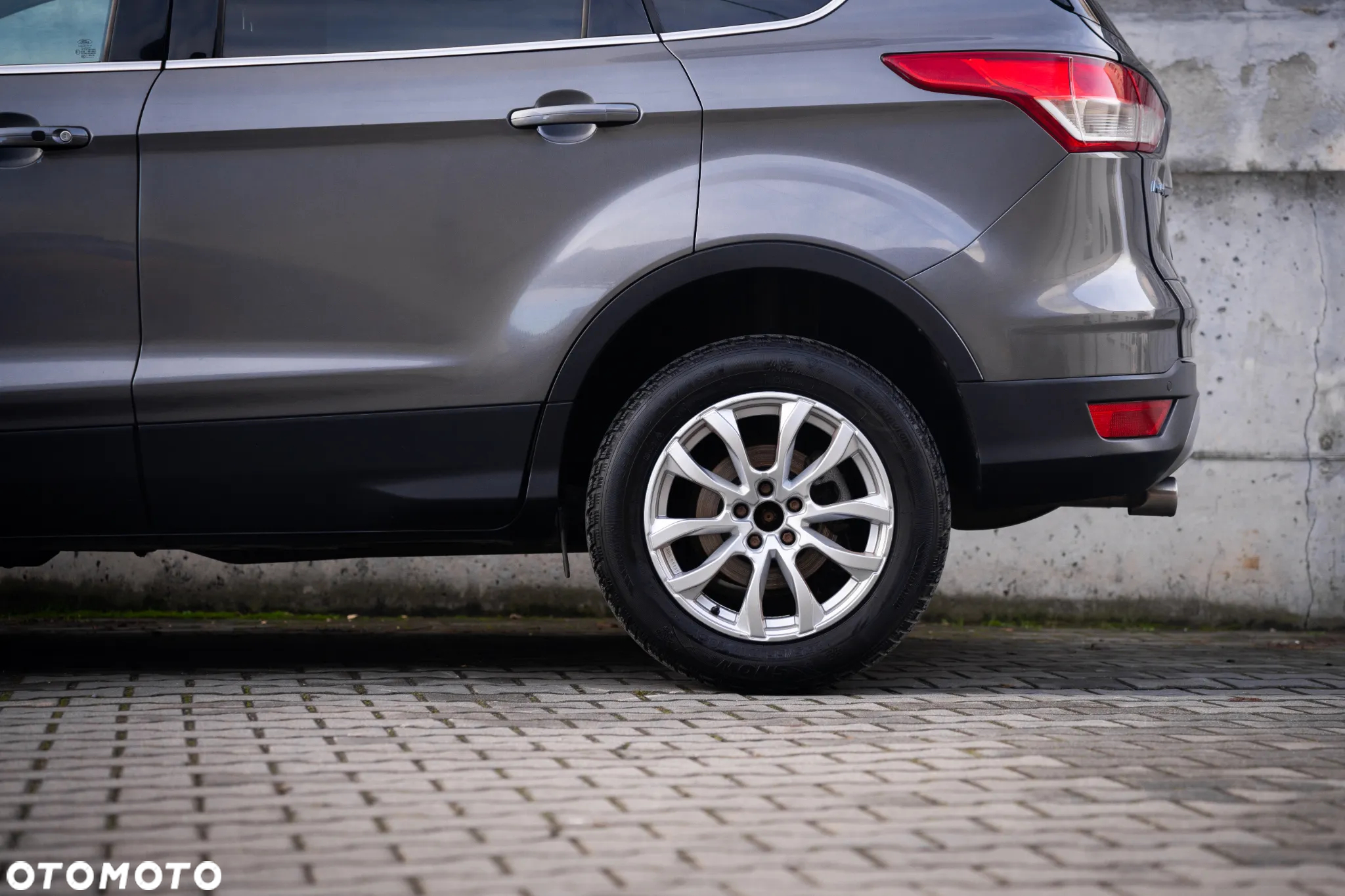 Ford Kuga 2.0 TDCi 4WD Titanium - 6
