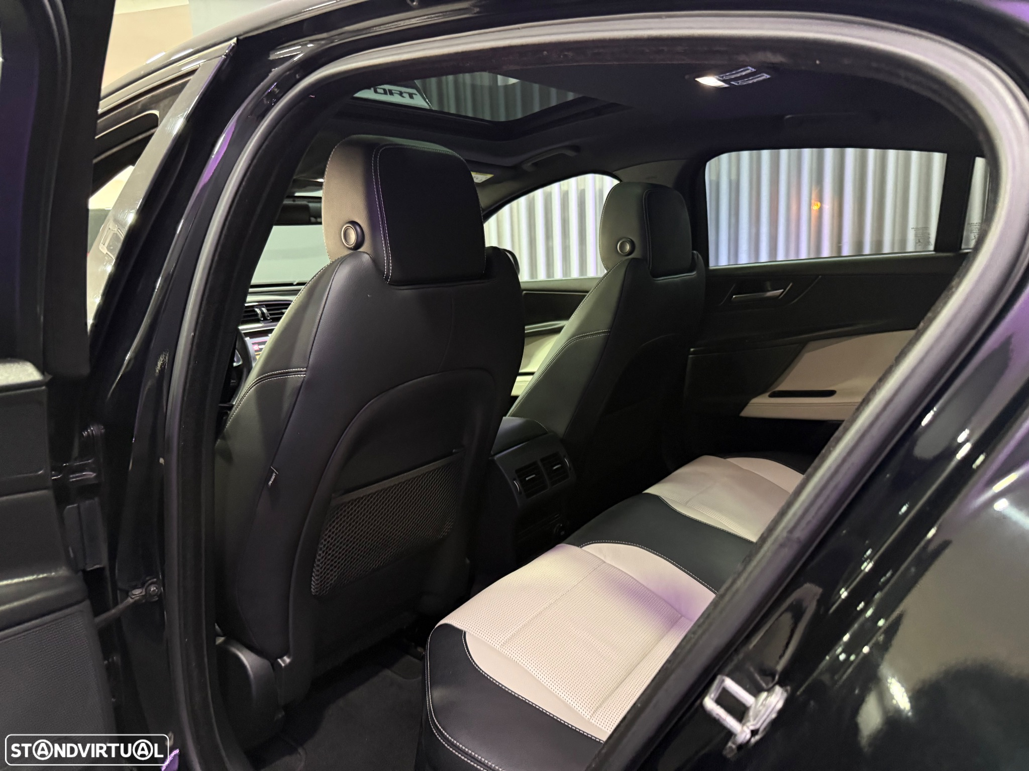 Jaguar XE 20d Aut. R-Sport - 17