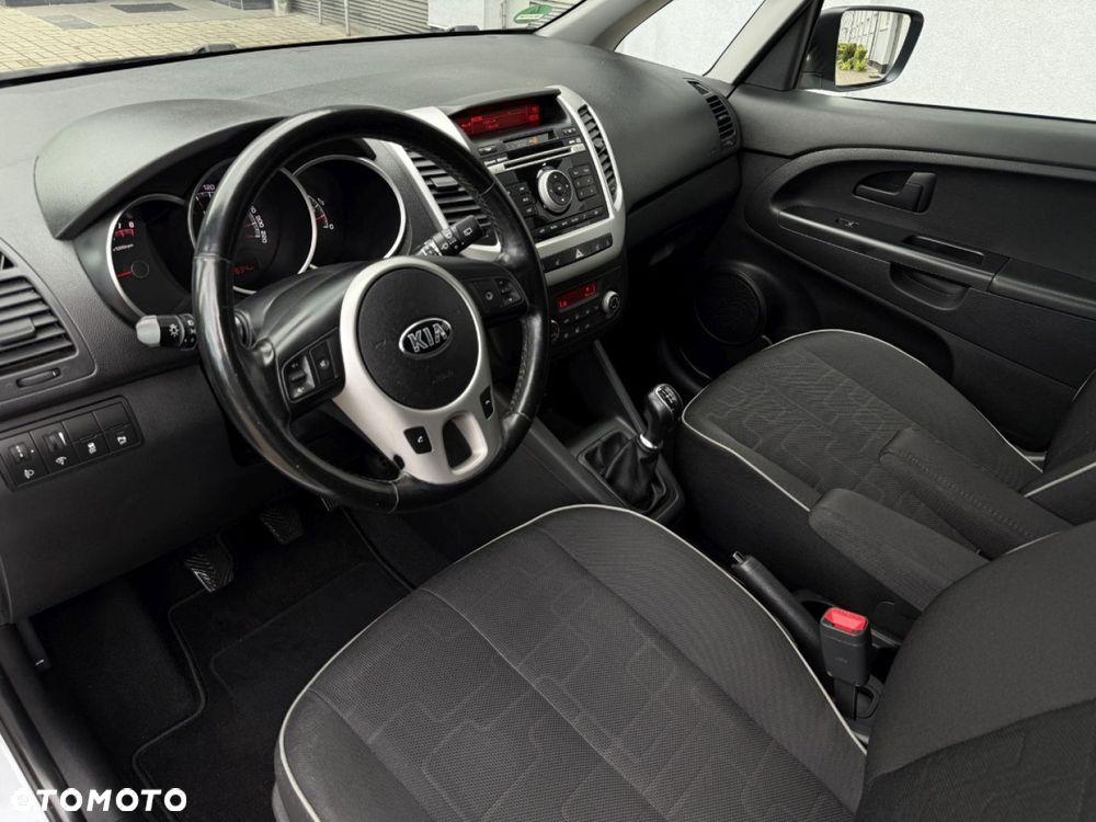 Kia Venga 1.4 CVVT UEFA EURO 2016 - 16