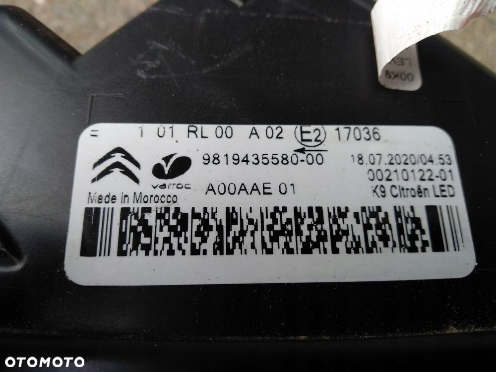 Halogen LED prawy Citroen C3 III 9819435580 - 3