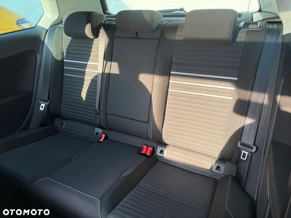 Volkswagen Golf 1.2 TSI BlueMotion Technology Cup - 9