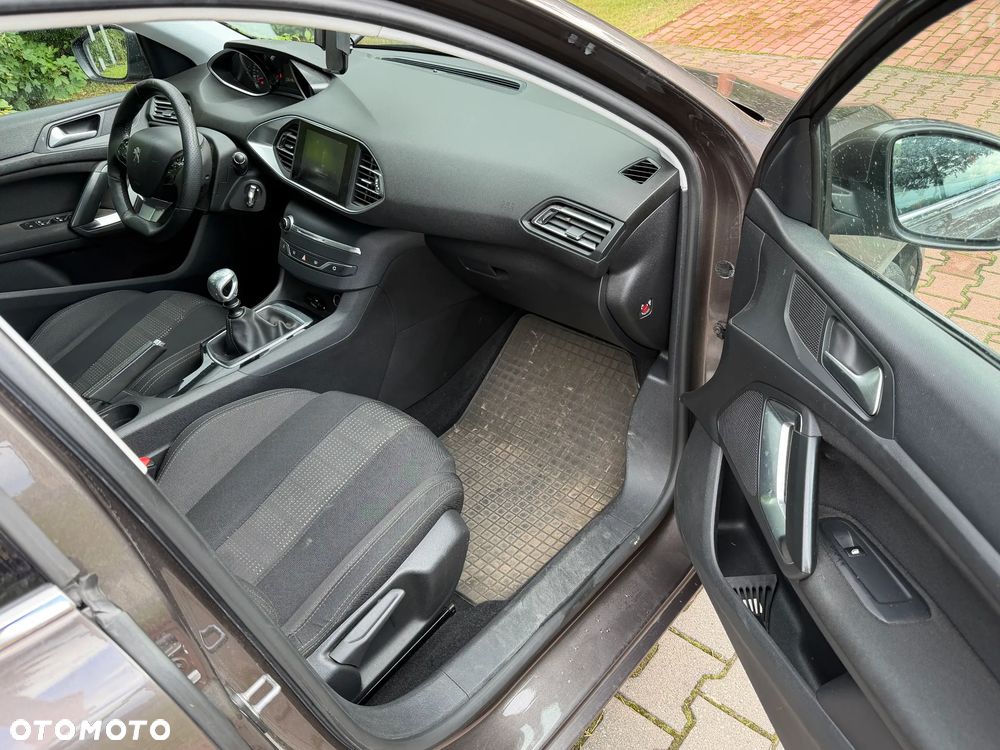 Peugeot 308 BlueHDi 120 Stop & Start Allure - 19