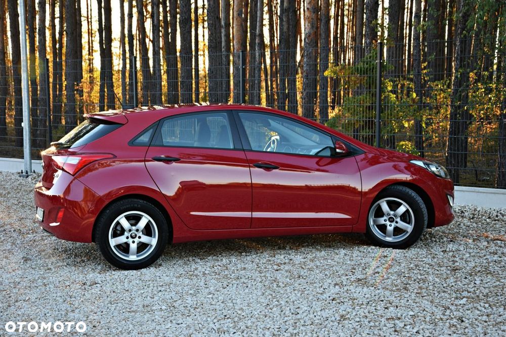 Hyundai i30 1.4 BlueDrive Run - 26
