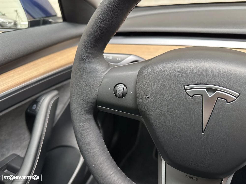 Tesla Model 3 Long-Range Dual Motor AWD - 49