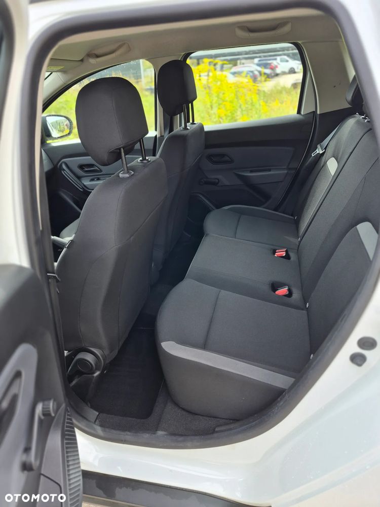 Dacia Duster 1.5 Blue dCi Essential 4WD EU6d - 8