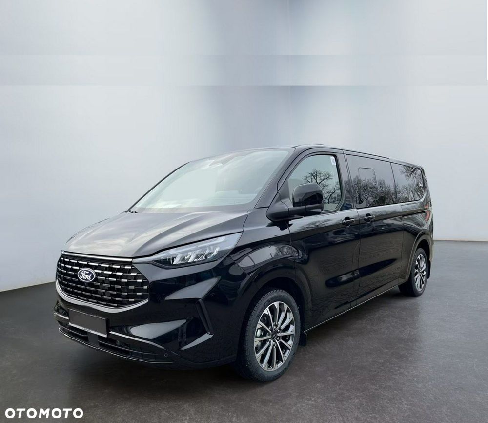 Ford Tourneo Custom - 2