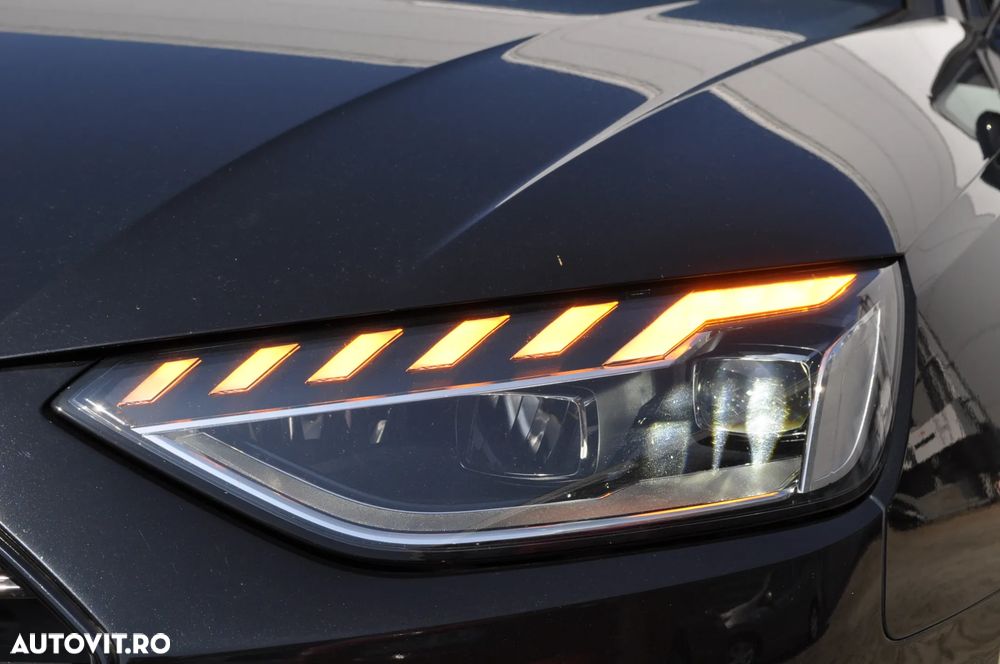 Audi A4 Avant 40 TFSI S tronic S line - 9