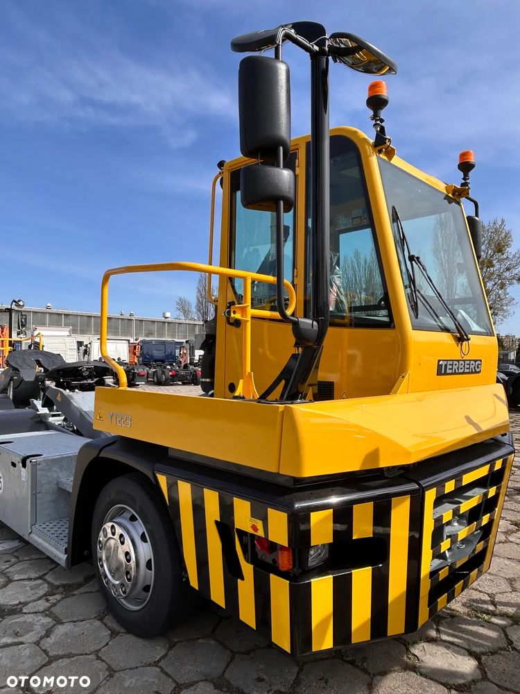 Terberg YT193
